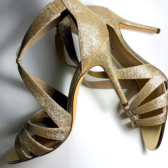 Brand new gorgeous shoes by Browns (Canada) - Picture 6 of 16